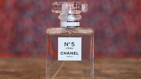 chanel 5 essentail oil dupe|fragrances similar to chanel 5.